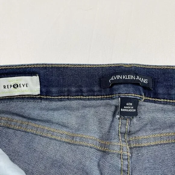 Calvin Klein Jeans Women's Dark Blue Denim Pockets High Rise Skinny Leg Sz: 6/28 - Picture 7 of 16